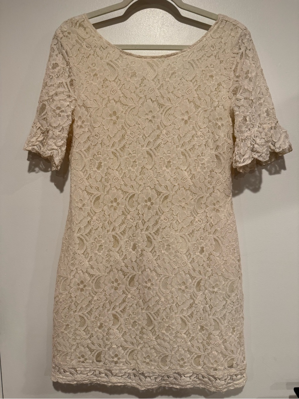 IVORY LACE DRESS SZ M BY TULLE